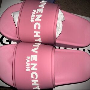 *AUTHENTIC* Givenchy Bright Pink Platform Sandals size 35